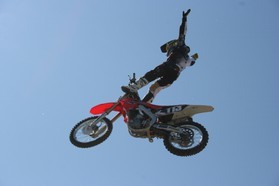 FMX_083